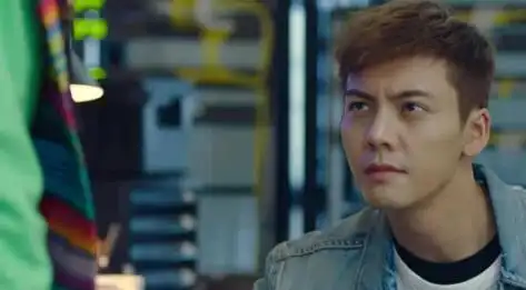 原创陈伟霆新剧《风暴舞》开播,三条线索指向牟川,他是内鬼吗?