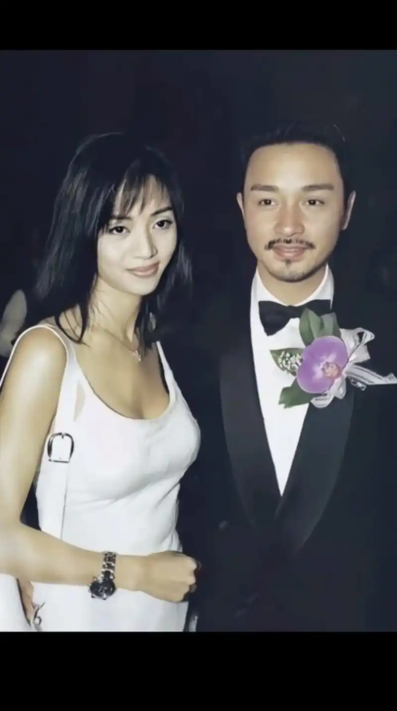 张国荣#梅艳芳 - 抖音