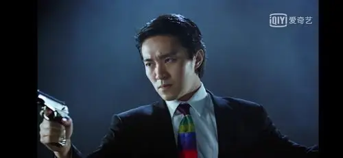 国产凌凌漆里周星驰这个发型怎么吹