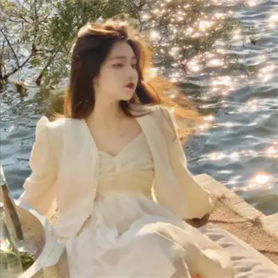 仙气飘飘的超美真人女生头像 秋风温柔ins风高清小女生头像_女生头像
