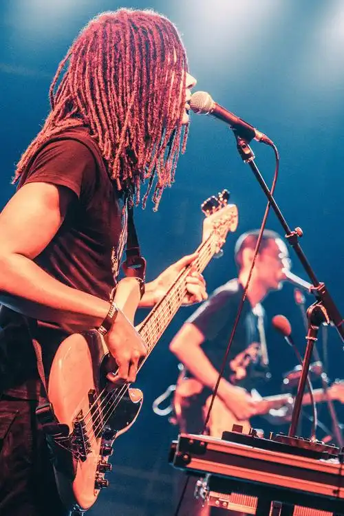 摇滚乐现场livehouse是我们自由奔跑的乌托邦