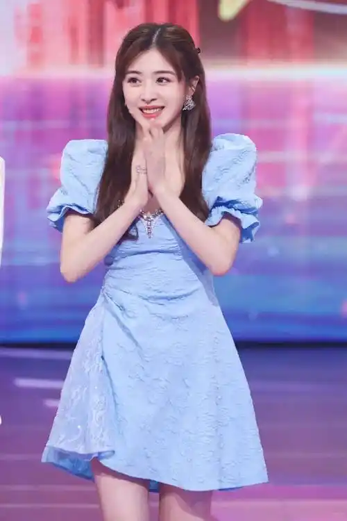 自2021年恋情曝光以来,张含韵和佟梦实已经共同走过了三年的时光.