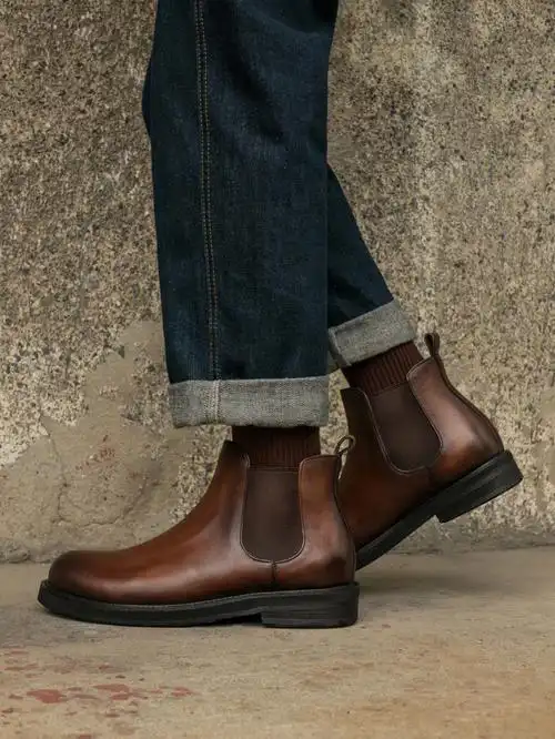 复古切尔西靴分享男生皮鞋穿搭
