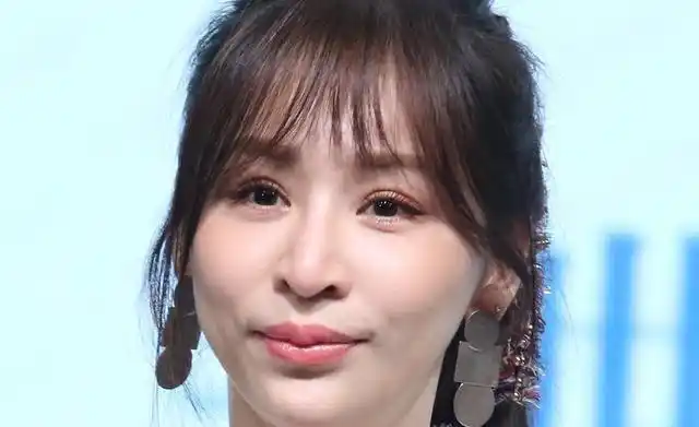 大肿脸香肠嘴王心凌外形突崩坏经理人急声明中伤艺人名誉