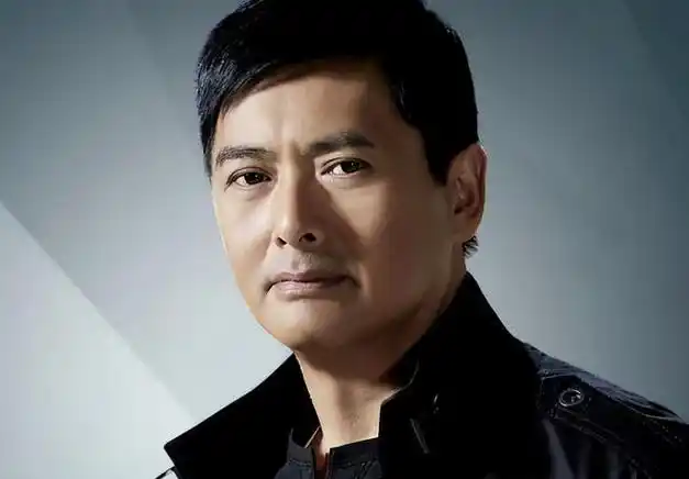 梁家辉:我虽然是演技之王,在邓光荣的电影里只能演小弟|模特|记者