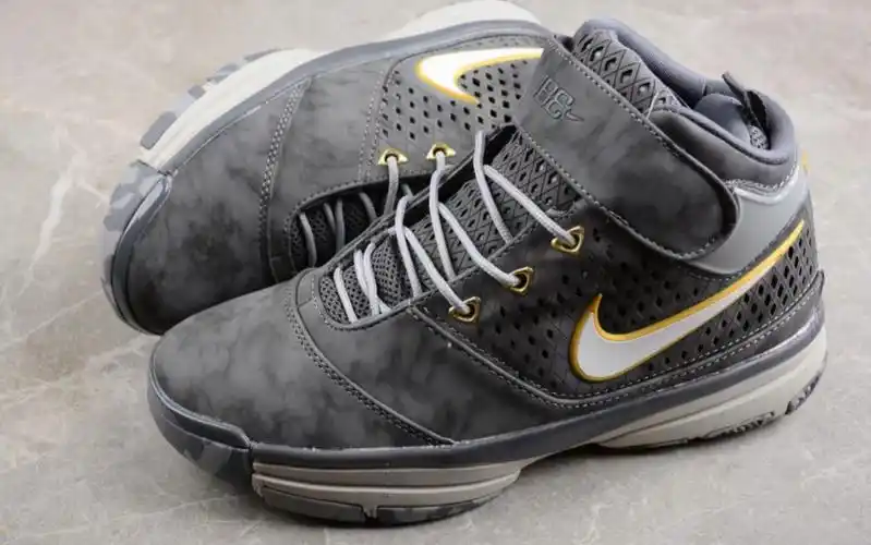 耐克 nike kobe 2 prelude zk2 大师之路科比二代魔术贴高帮复古篮球