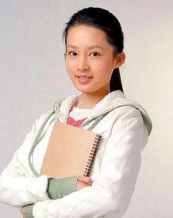 李沁出道前,曾被国家秘密培养9年,为何最后却进入了娱乐圈!