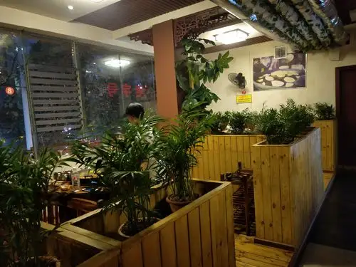 小芳水城老字号烙锅