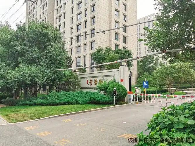 朝阳望京金茂府一梯一户恒温恒湿恒氧科技房