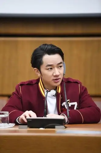 浙江卫视全新一季《奔跑吧》,百变大咖王祖蓝携手兄弟团邓超,angela