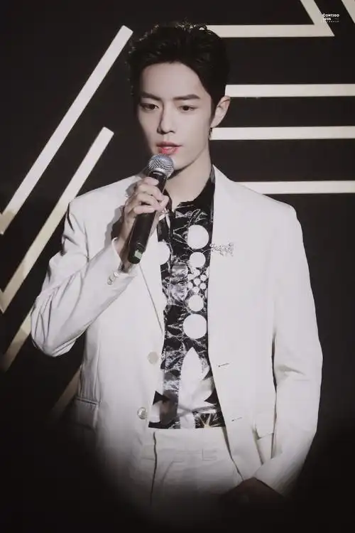 肖战× 腾讯星光大赏.