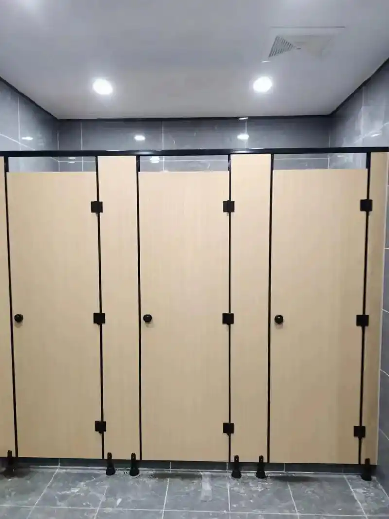 卫生间隔断厂家厕所隔断板公共卫生间隔板公共卫生 - 抖音