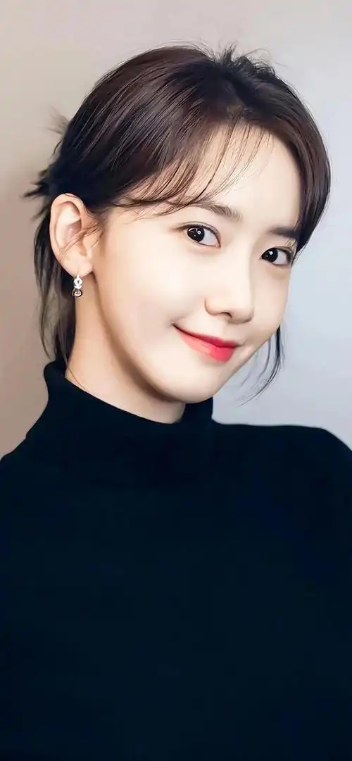 一个可爱又性感的女孩儿——林允儿