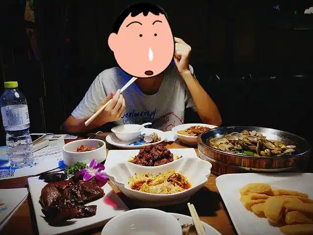 第一次排位等位吃饭,不过还好,排得好看,半个小时这样就有位置了.