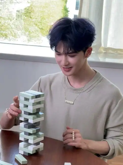 朱正廷tasaki塔思琦品牌挚友##整挺好小剧场