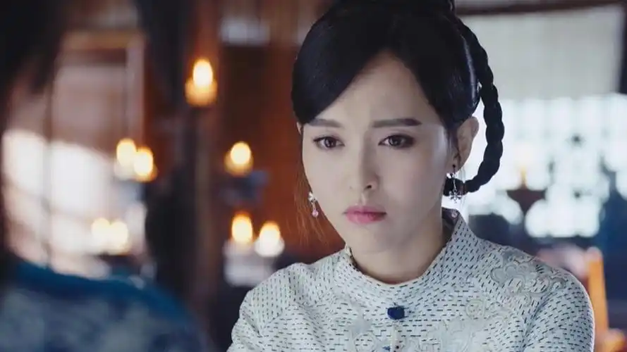 《锦绣未央》第49集05:拓跋浚和李未央她们分析被烧的账簿,拓跋浚认为