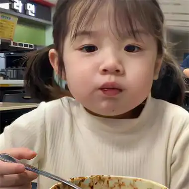 清新可爱高清小女生头像图片 最受欢迎的萌娃微信女头合集_女生头像