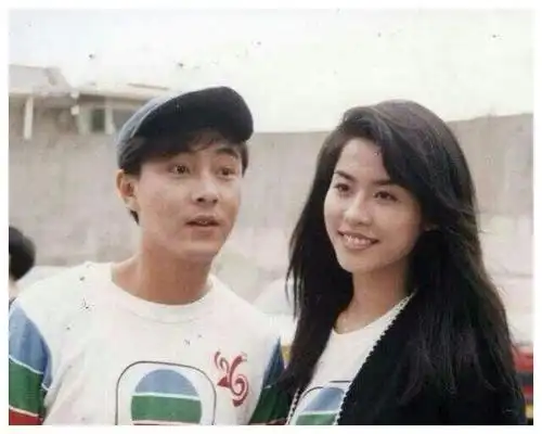 张卫健恋爱史,前任女友嫌他穷,弃他于低谷时刻|江欣燕|张卫健|张茜