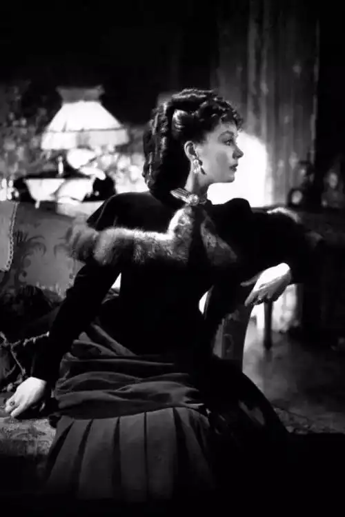 悦电影费雯丽演技与美貌并存的乱世佳人