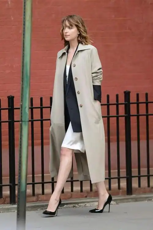 穿风衣的女人最优雅