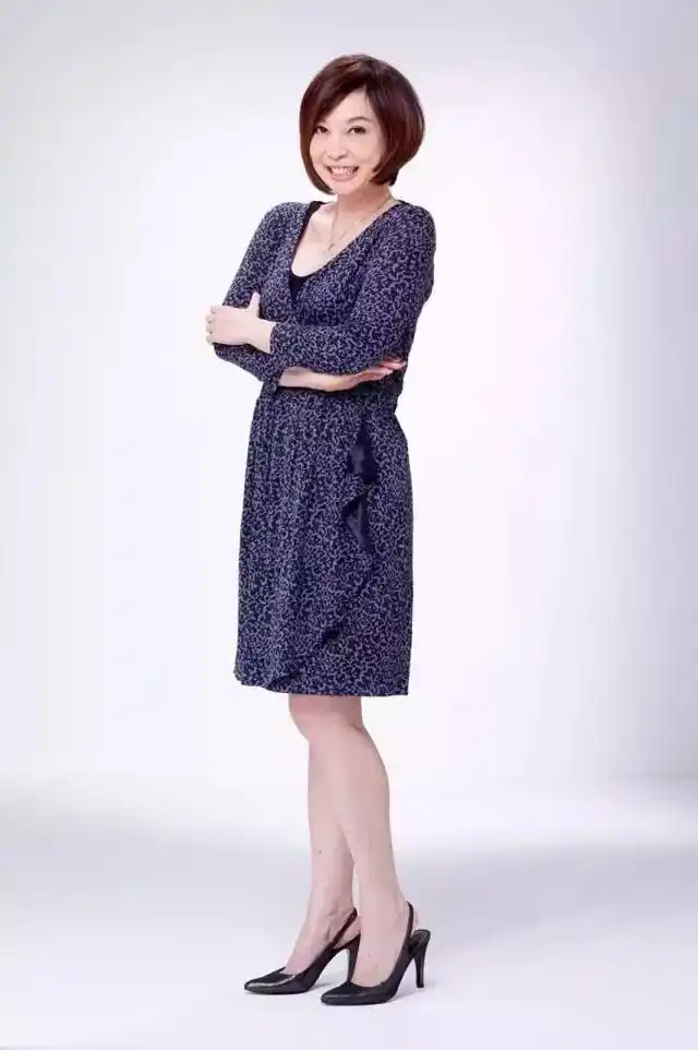 当年被抛弃后,祸不单行的朱卫茵坦言:不怪林忆莲,不记恨李宗盛