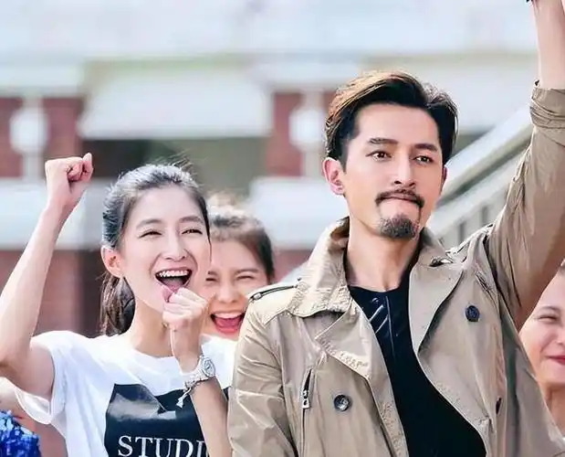 回顾薛佳凝:分手14年胡歌娶妻生子,她却选择出家背后