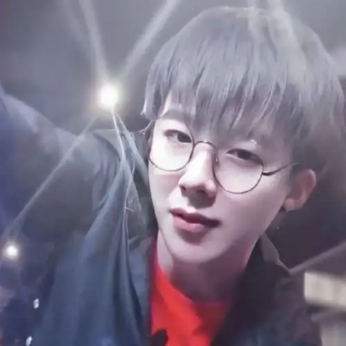 5623011000--呦喂她的粉丝(32)于和伟吴晓亮玲娜贝儿的野生妈妈高叶c