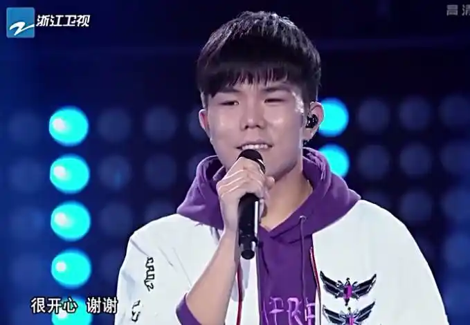 今晚21:10《中国新歌声2》第十期群星助阵,那英战队冠军诞生!