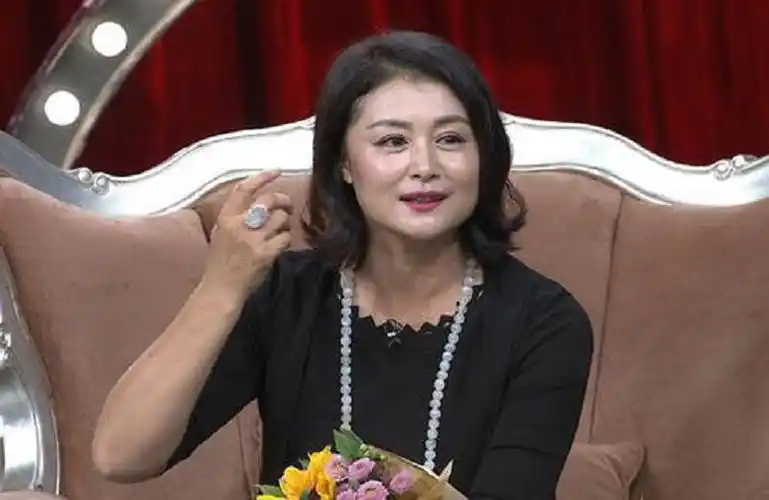 乡村爱情的谢大脚现实生活并不理想给弟弟治病浪费大好年华