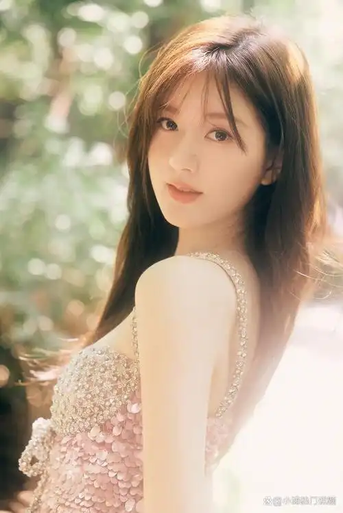 赵露思,一个拥有女神范儿的中国内地女演员和模特.