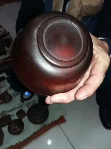 请大师帮忙看哈这个犀角杯对不对