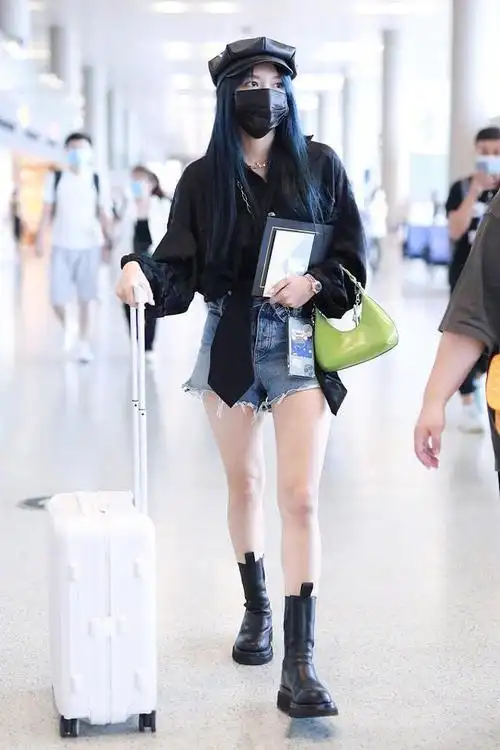 孟美岐吴宣仪回归宇宙少女,加上程潇,中国line穿搭大比拼|短裤|牛仔裤