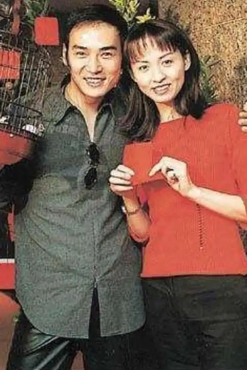 "二郎神"焦恩俊:曾遭前妻无情抛弃,被逼和52岁富婆拍吻戏