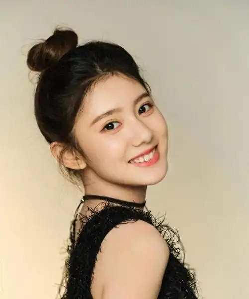 广西30岁以下十大美女演员你们都知道谁看看有你最爱的明星吗