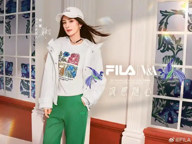 98与全新fila代言人@杨幂一起,上身fila|v&a联名(摩根)系列,汲取