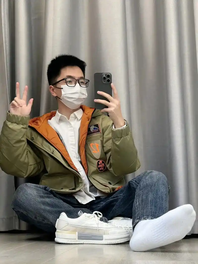 30岁170男生周三通勤保暖穿搭来啦.很喜欢内里橙色的设计, - 抖音