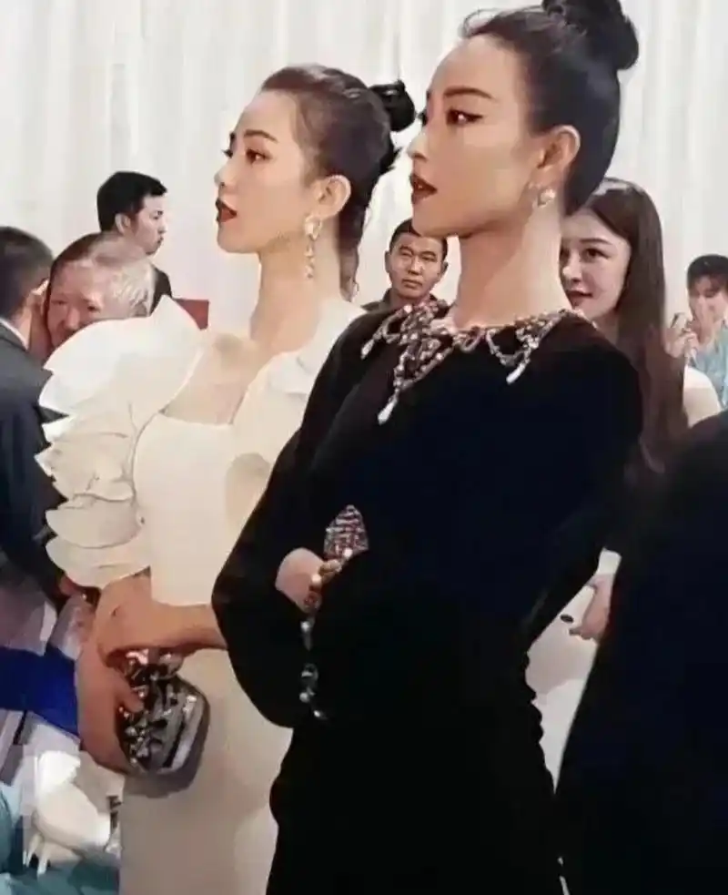 刘诗诗和倪妮的颈部被称为"天鹅颈"?这是优美还是不自然?