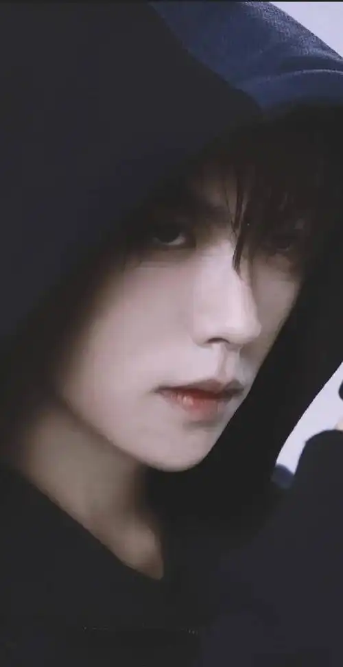 为小哥肖宇梁激情发帖