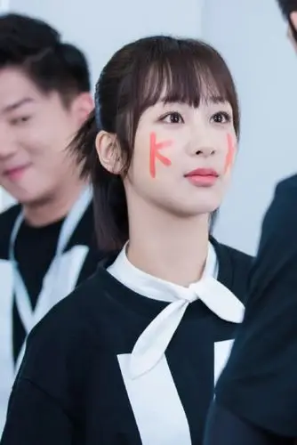 『亲爱的热爱的』佟年♀杨紫