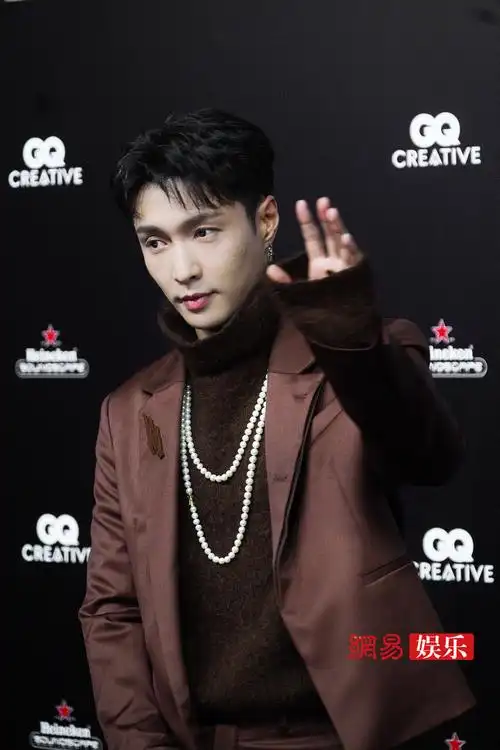 gq派对##gq红毯##张艺兴 我不热