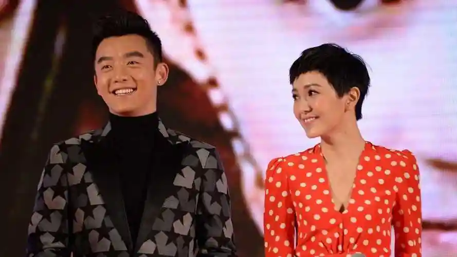 《下一任:前任》定档8.17,郑恺搭档郭采洁再度出演 网友:又来蹭热度