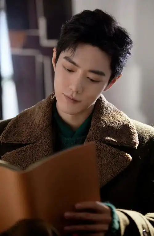 他不需要任何人保护当王一博顶着enigma冲天的顶级玫瑰味信息素出现在