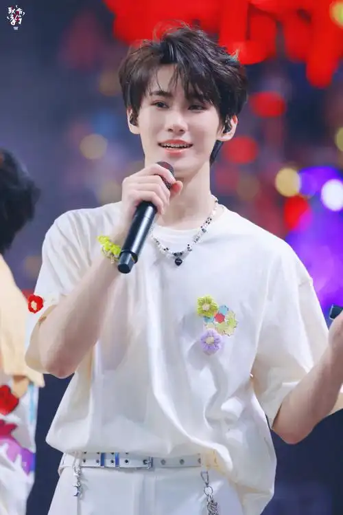 张真源 live之神##时代少年团叁重楼暨出道四周年演唱会