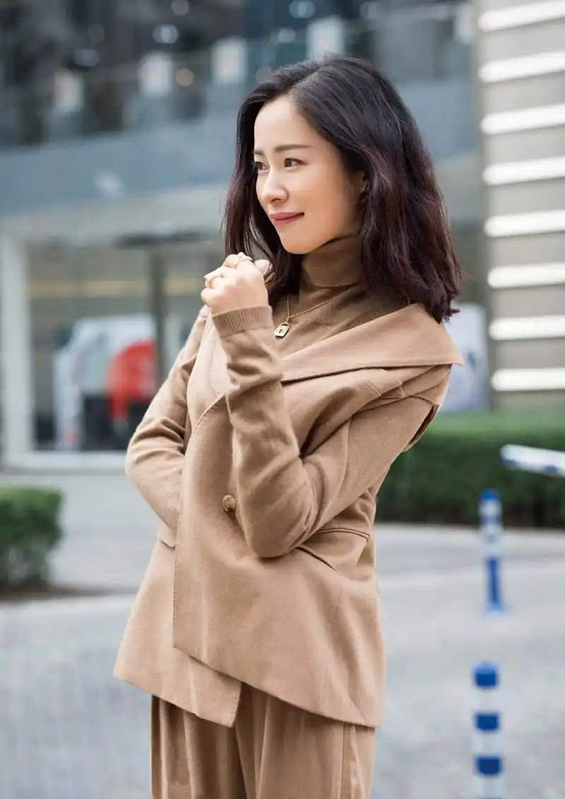 "文艺女"江一燕,有没有才华不知道,但的确有气质