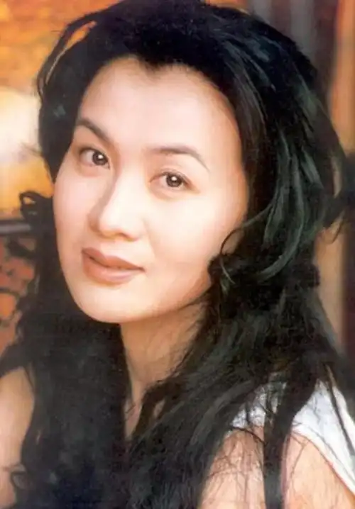 演员李媛媛:为生子不愿治癌,离世二十多年后,儿子决定令人落泪