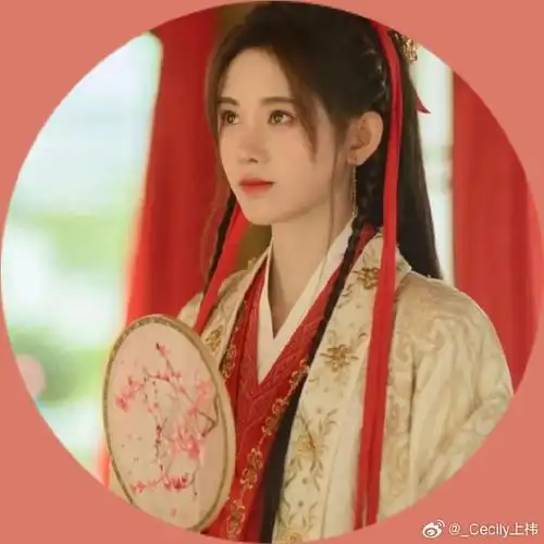 鞠婧祎超话jjy#鞠婧祎的天鹅颈#jjy#鞠婧祎照片#鞠圆框古风头像2