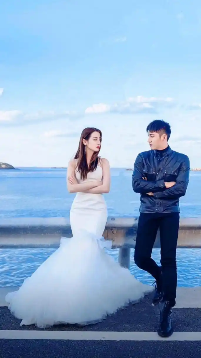 迪丽热巴黄景瑜同款背景灯