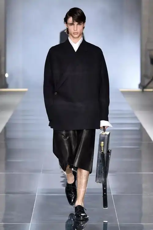 巴黎时装周dunhill2020春夏男装系列