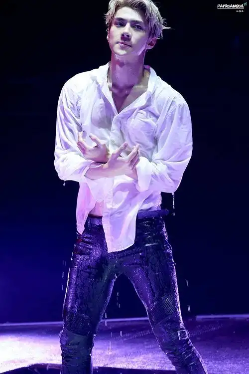 吴世勋 151017exo二巡广州站