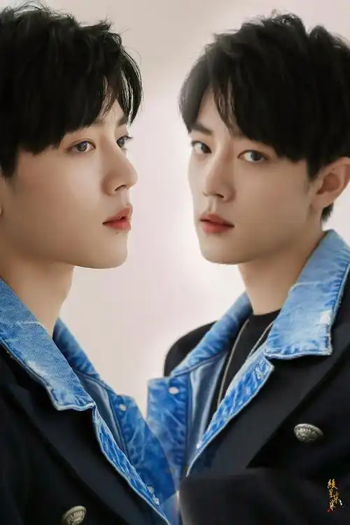 单论颜值,你觉得肖战和王一博谁更帅?